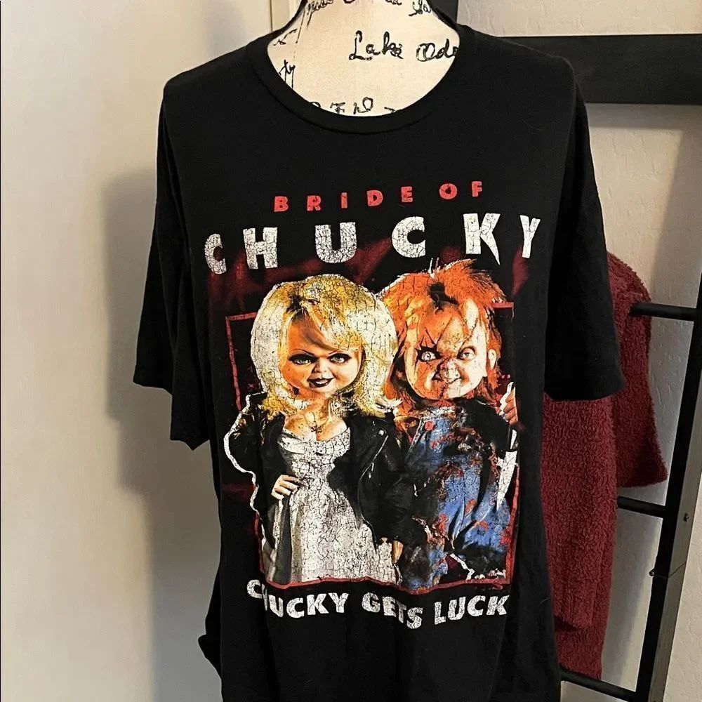 Bride of Chucky Gets Lucky Black Distressed Graphic Pullover T-Shirt Tiffany